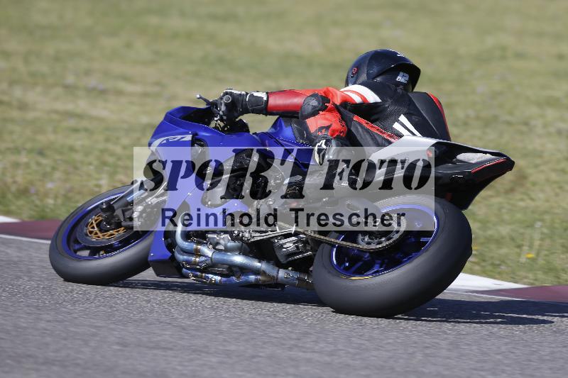 /10 20.04.2026  Pluess Moto Sport ADR/Freies Fahren/1